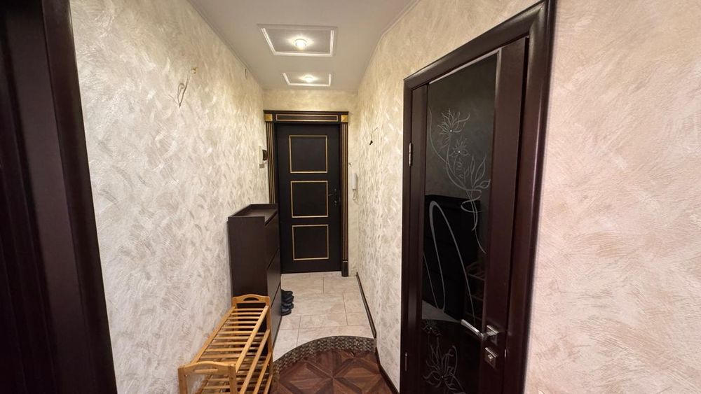 Сдам 2 комнатную квартиру