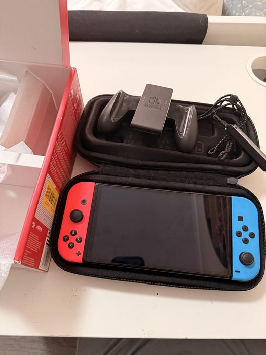 Nintendo Switch OLED Impecabil