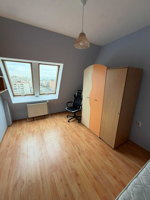 Двустаен ап. под наем в кв. Дружба 2