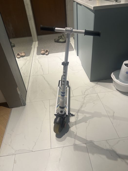 Электросамокат БУ