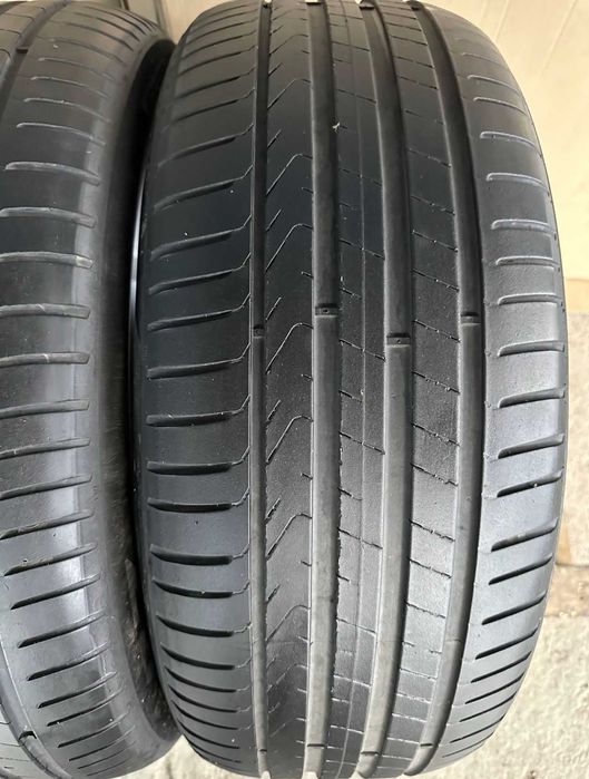 245/50 R19 Pirelli Cinturato P7