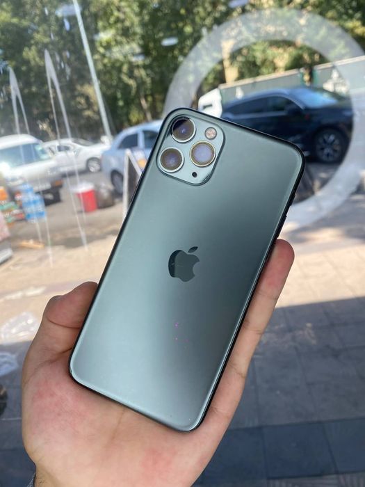 iPhone 11 Pro        .