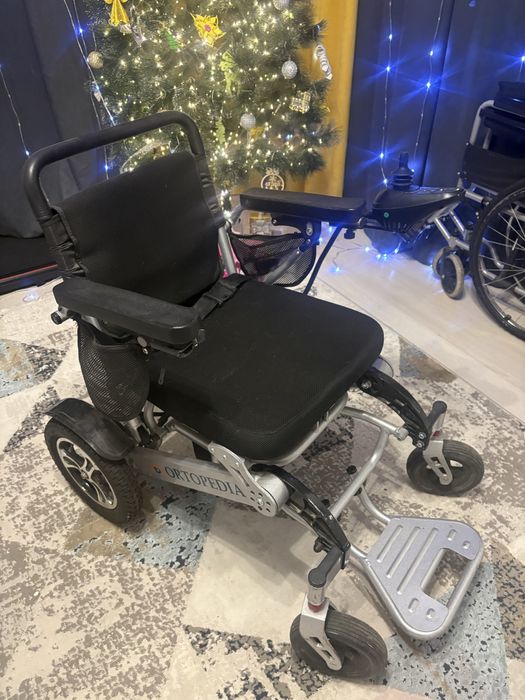 Инвалидная коляска