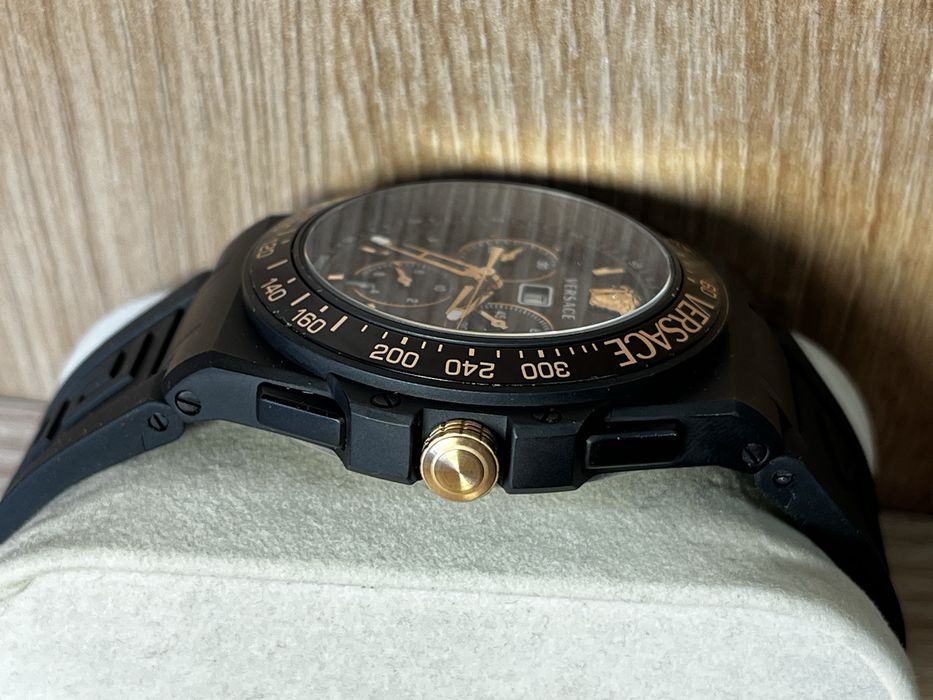 Versace Greca Extreme Chrono