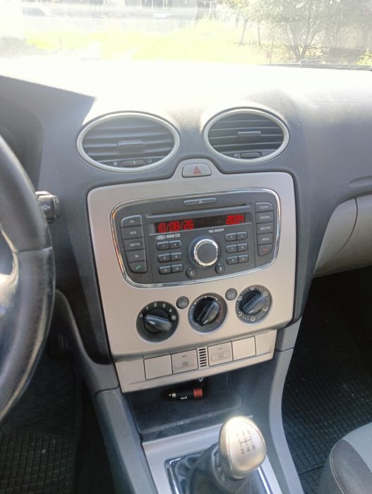 Vând Ford focus mk2 1.8 benzina pentru dezmembrat
