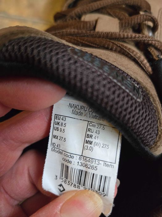 Обувки-зимни и спортни за момче 39-43 номер