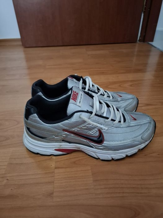 Papuci Nike Initator