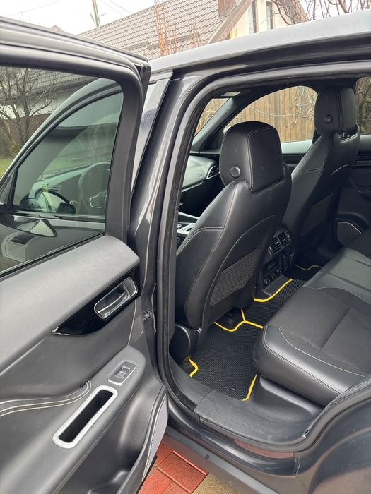 Jaguar F Pace R sport 2017