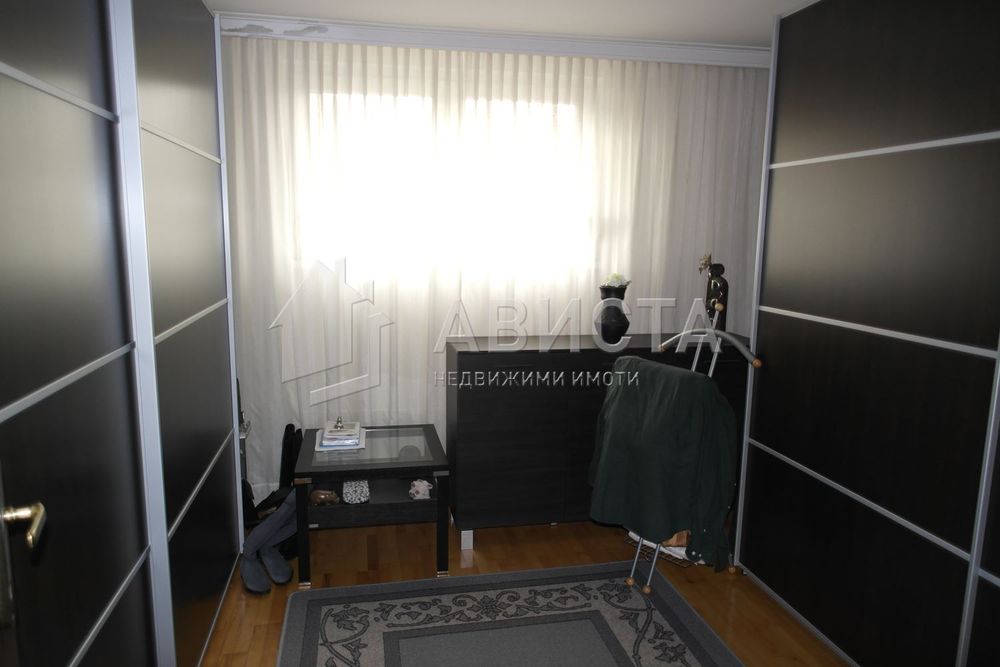 Продава се Четиристаен апартамент в София, Изток - 267 кв.м за 2735 €/кв.м - Снимка #4