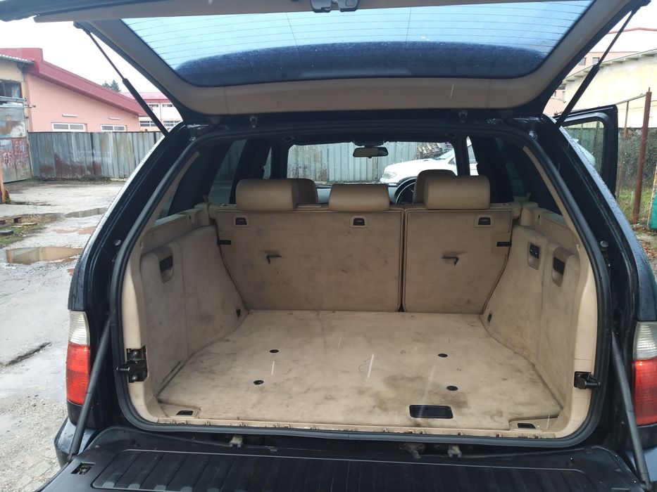 На части БМВ Х5 Е53/BMW X5 3.0D 218k.c