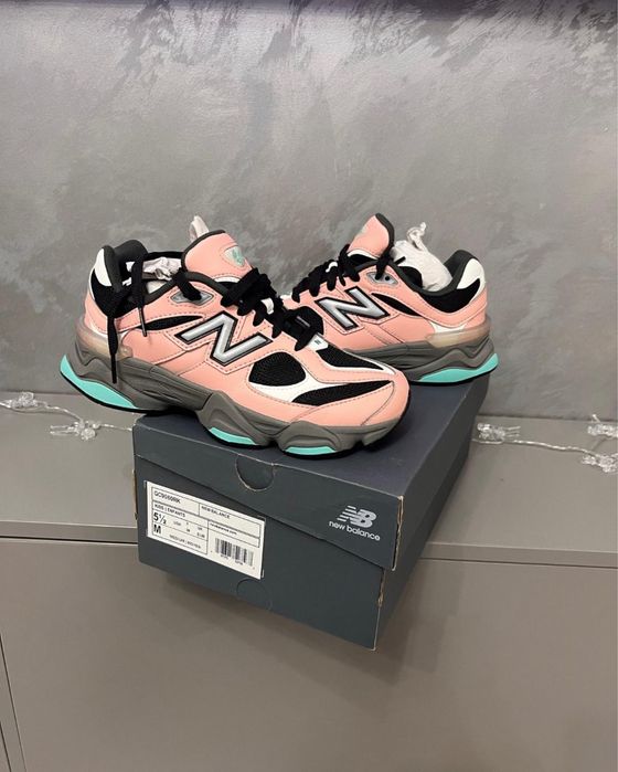 Adidasi New Balance 9060 originali