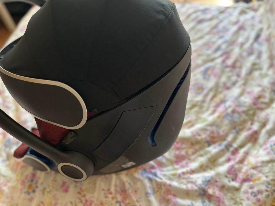 Столче за Кола и Количка Cybex Maris