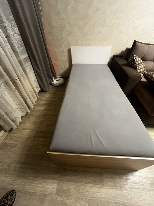 Продам кровать 30 000