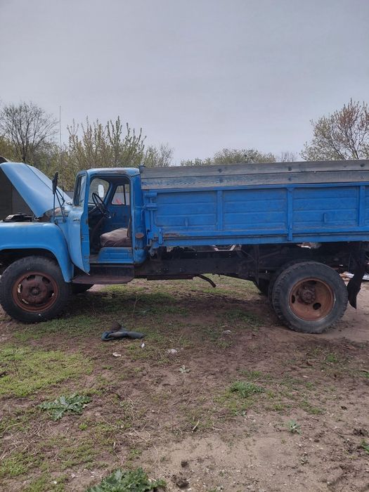 Продам запчасти на газ 53