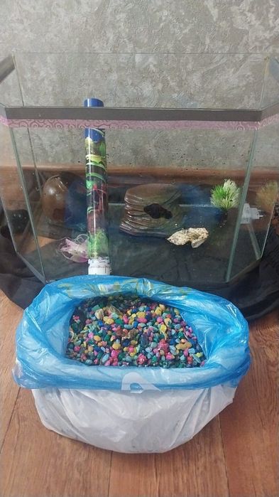 Продам аквариум для рыб