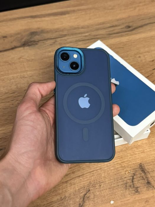 Iphone 13 с документами