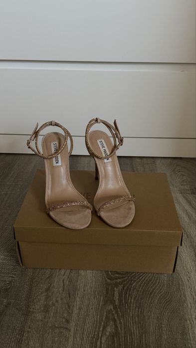 Steve Madden токчета