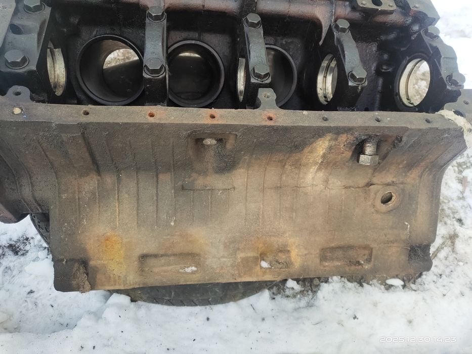 Блок двигателя ЗиЛ 131