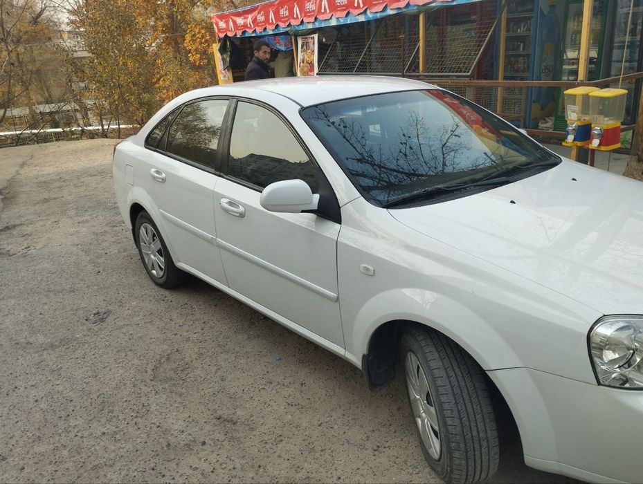 Ласетти 1.8 2010 продается Lacetti