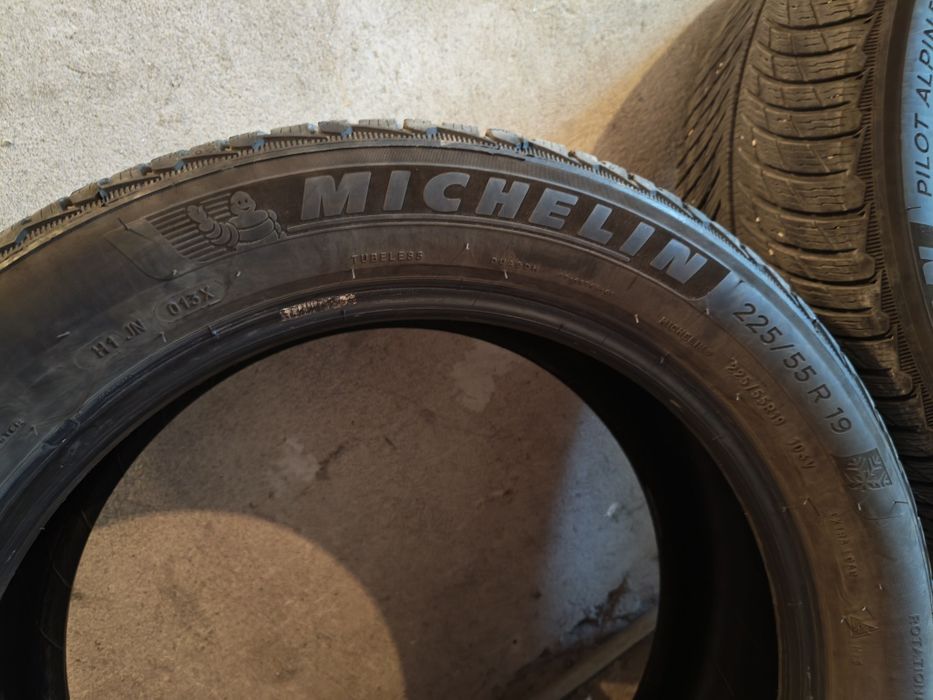 Зимни гуми Michelin Pilot 225 55 19, 103v. 4 броя