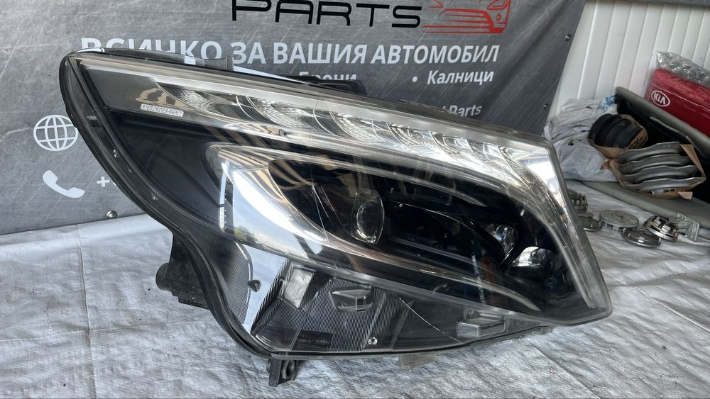 Десен и ляв фар Mercedes Vito W447 2016-