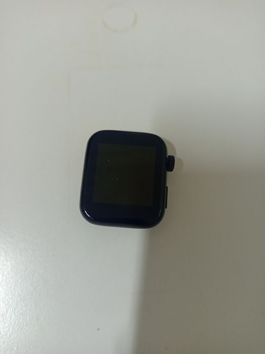 Без зарядки  но рабочи