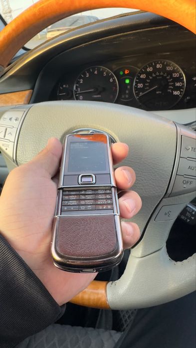 Nokia 8800 сотвый