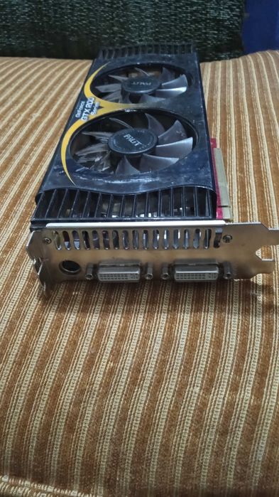 Продавам Видеокарта