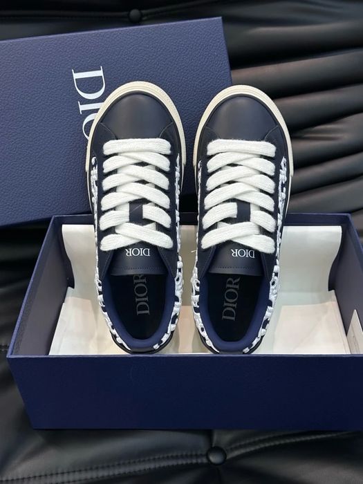 CD B23 Low Top Oblique Blue/White