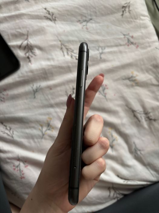 iPhone 11 Black 64gb