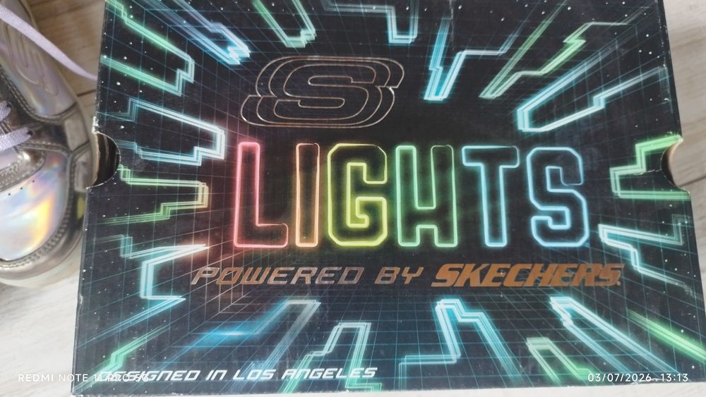 Светещи Скечърс 35 н