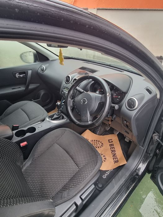 Dezmembrez Nissan Qashqai 1.5 dci
