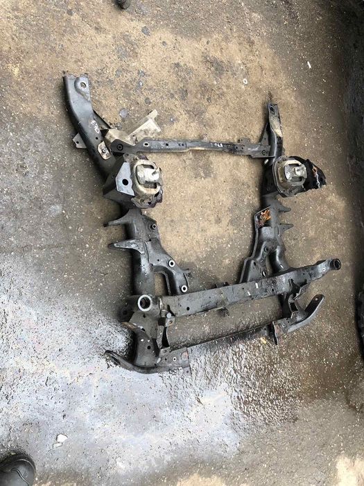 Преден мост БМВ Х5, Х6, Е70, Е71 (preden most BMW E70)