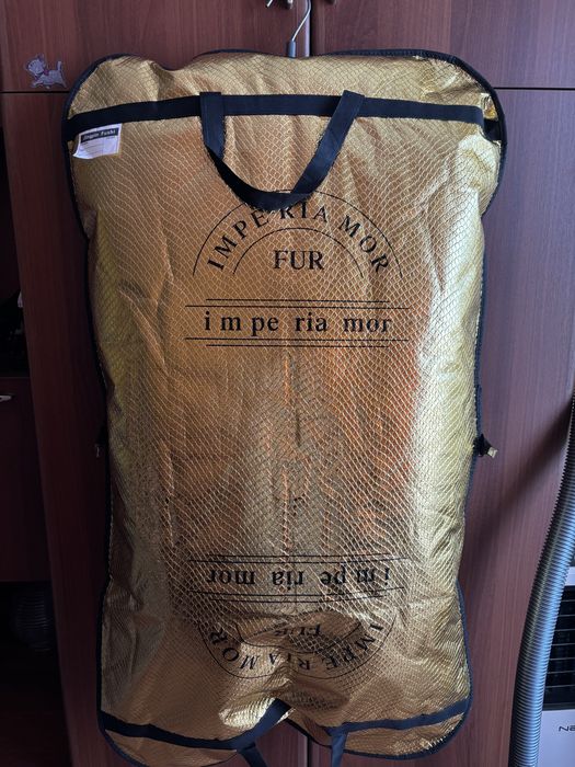 Продам норковую шубу