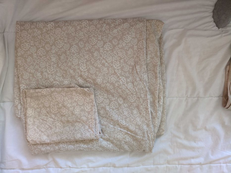 Завивка, двойна завивка + 2 x спално бельо 210 см x 210 см