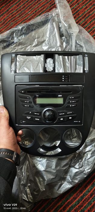 Gentra mafon soatlari bilan sotiladi.