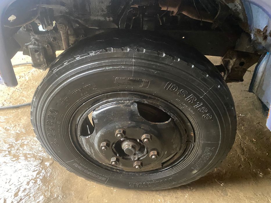 Gaz 53 sotiladi srochniy