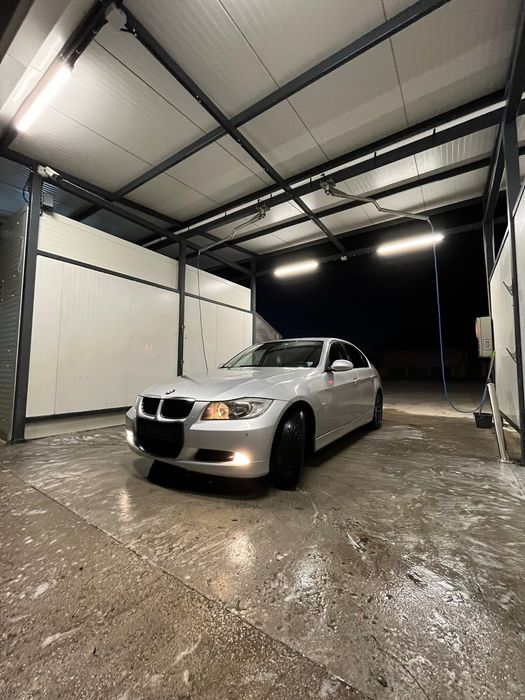 vând bmw e90 320d