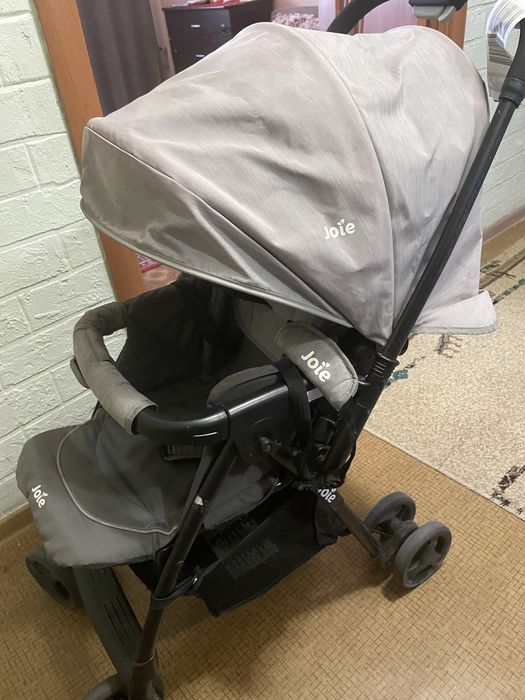 Joie mirus коляска