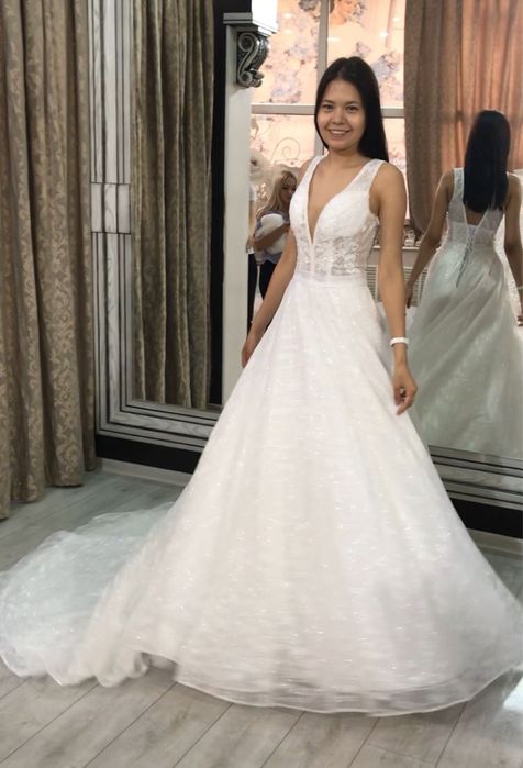 Продам свадебное белое платье