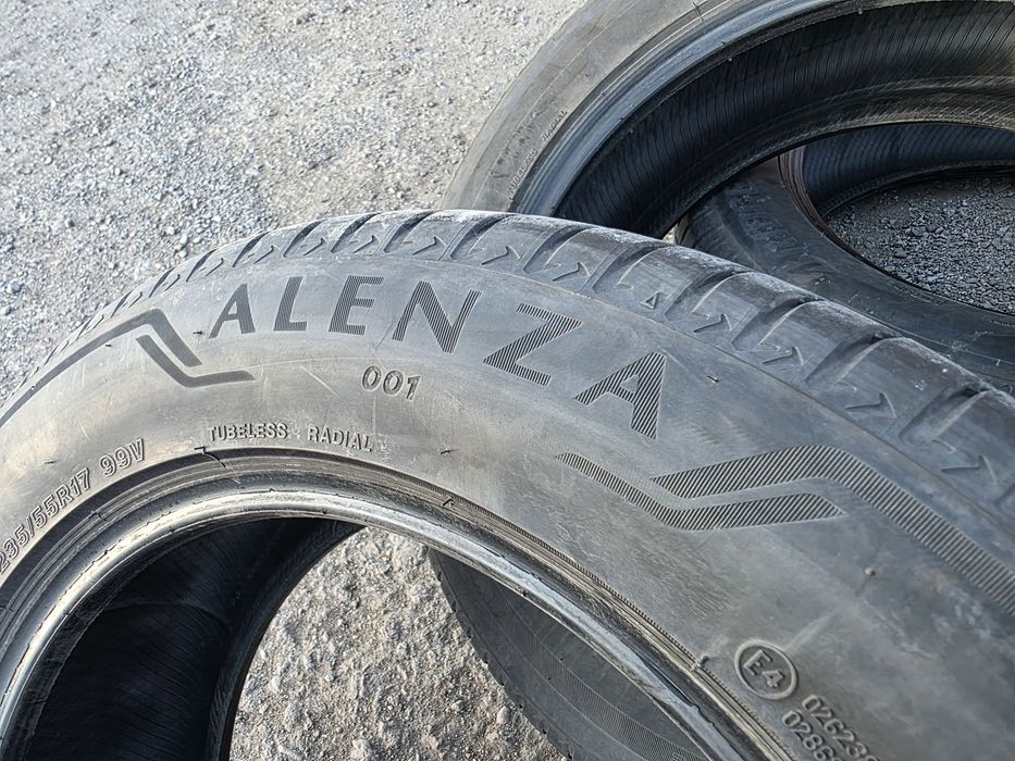 Bridgestone Alenza 001