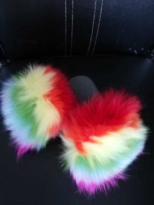 Papuci cu puf fashion