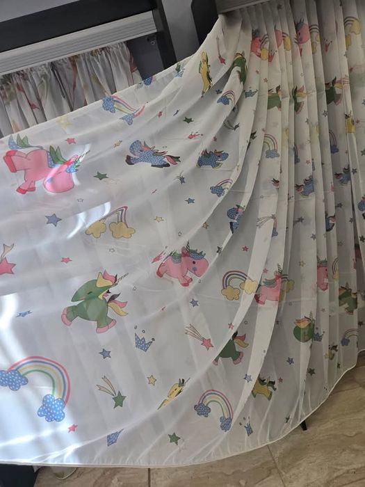 Нови модели платове тънки пердета за детска стая