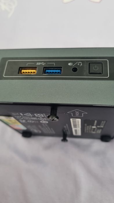 Vând unitate pc Intel