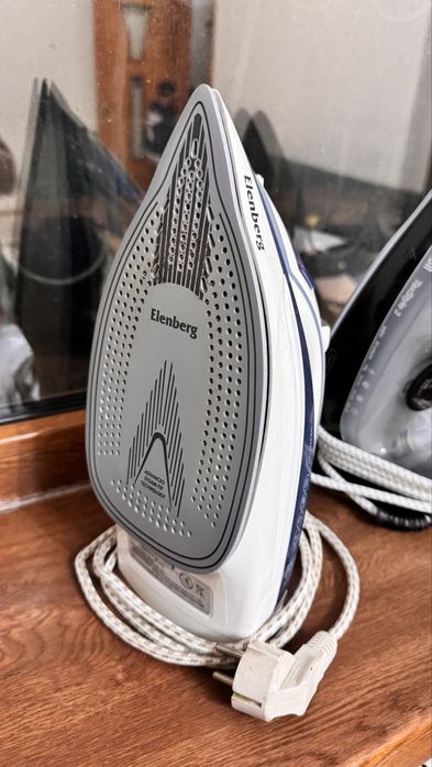 утюг в рабочем состоянии