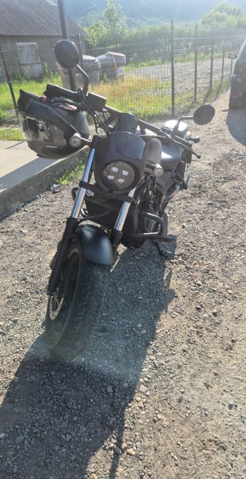 Motocicletă Honda rebel cmx 500