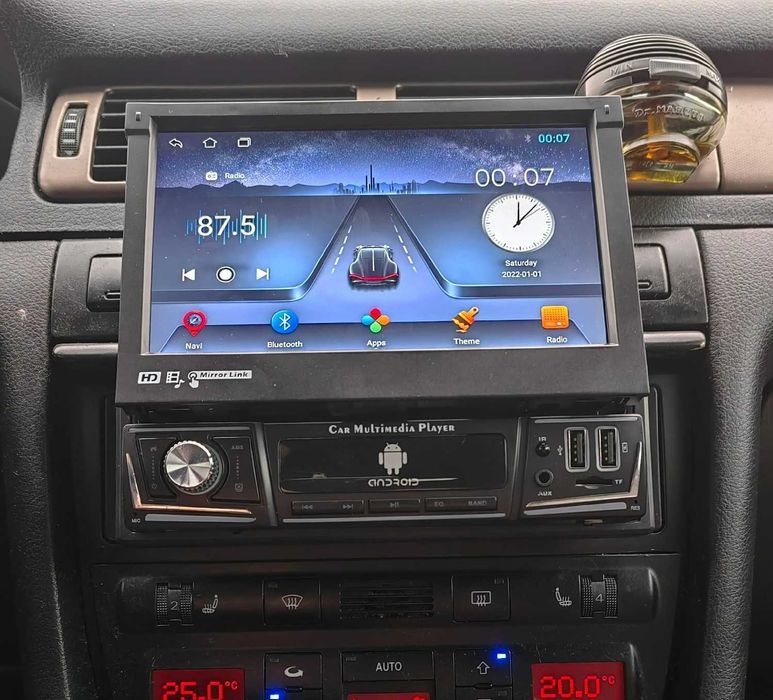 Navigatie Android 1DIN Universala Ecran Retractabil - CarPlay QLed DSP