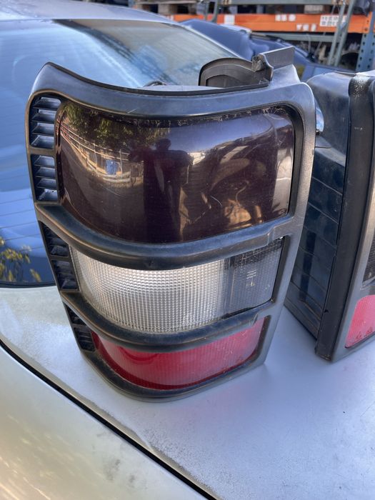Stop Stanga  Mitsubishi Pajero 2 An 1991/2000