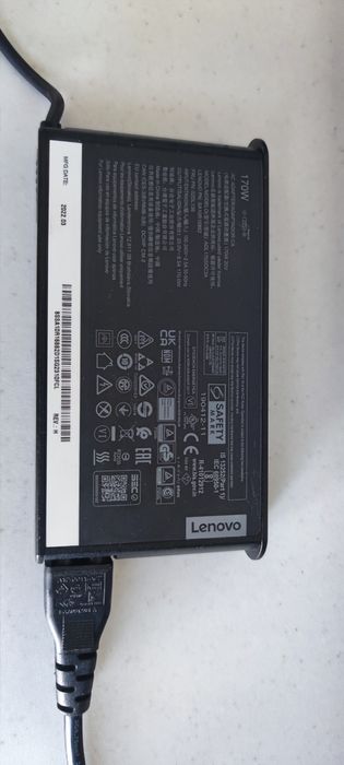 Lenovo ThinkPad P15 Gen 2 (i7-11800H | 32GB RAM | 1TB SSD)