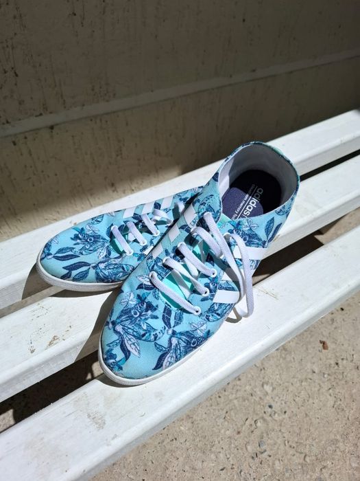 Летние кроссовки адидас оригинальные